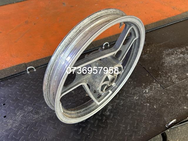 Janta fata Yamaha FJ 600 piese din dezmembrări 31E-25168-00-98